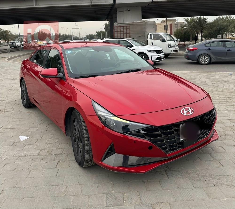 هیۆندای ئەلەنترا